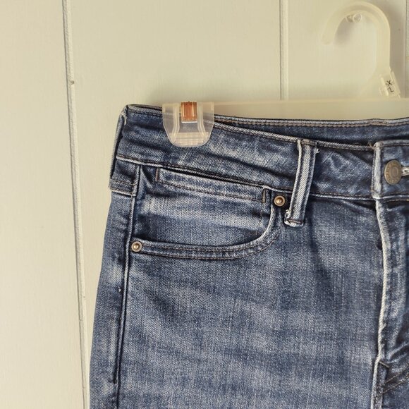 Medium Dark Wash American Eagle Outfitters Airflex+ Jeans Size 28 x 30 - Picture 7 of 11